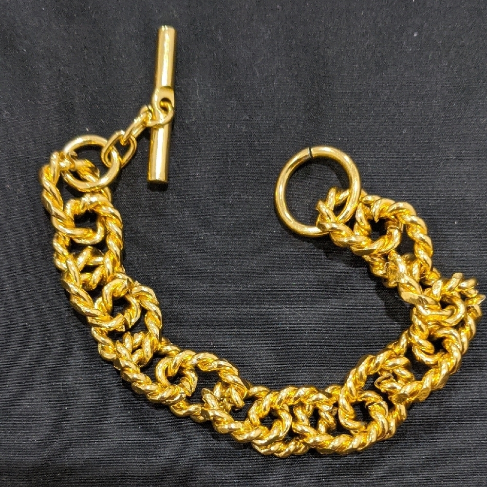 Gold Toned Chain Bracelet